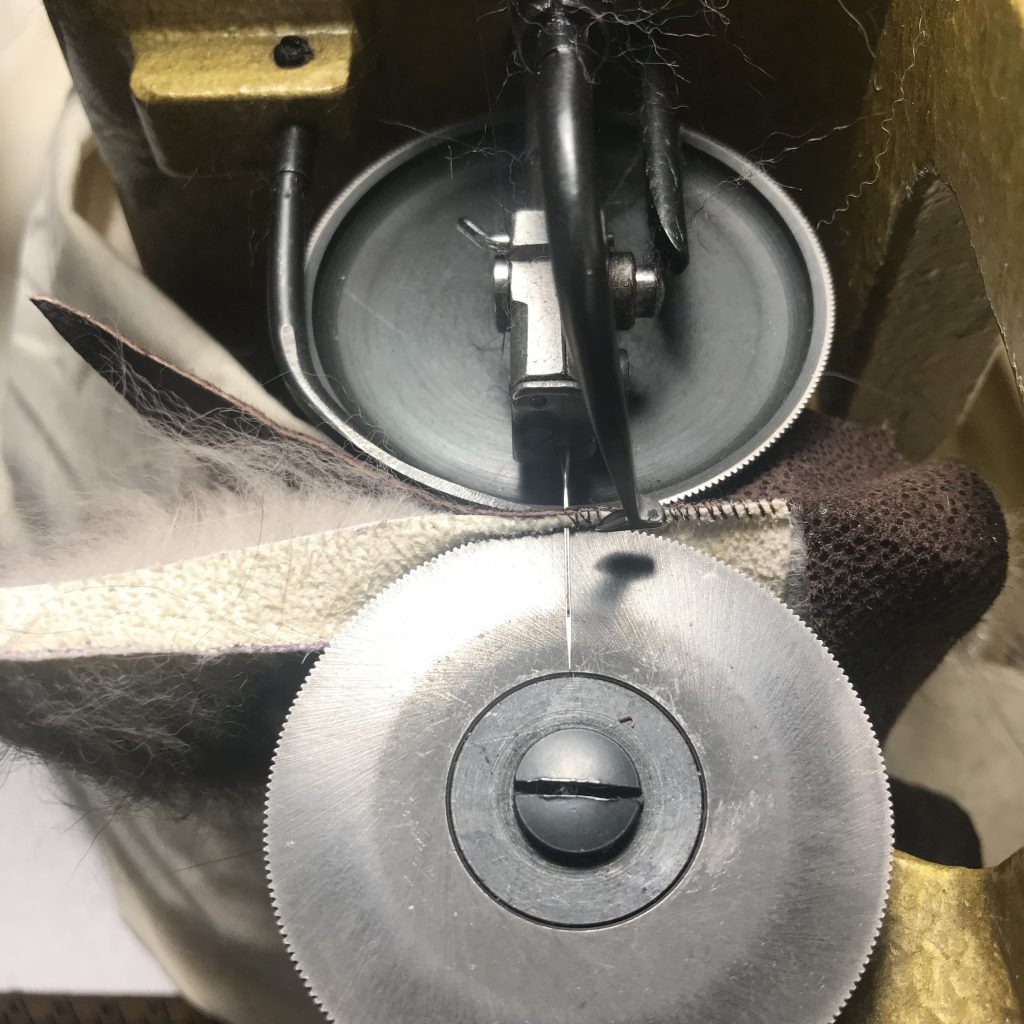 Picture 8. Hit the fur sewing machine